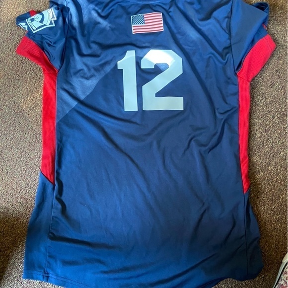 Majestic Cool Base short sleeve baseball jersey in Medium is pristine. Bargain. - Picture 6 of 7